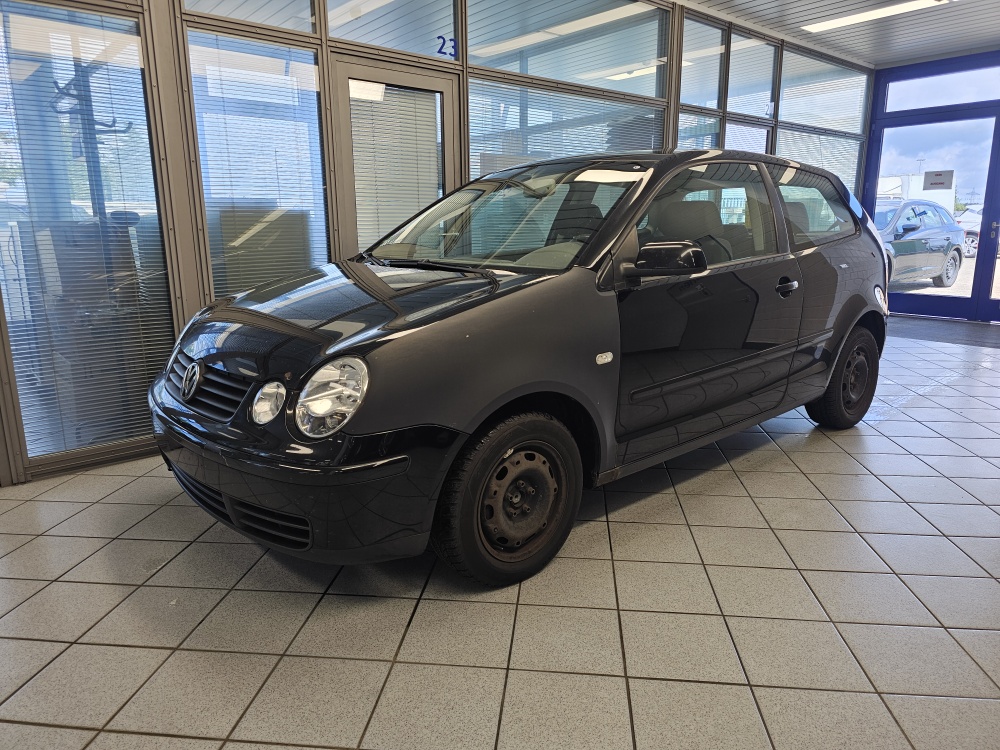 VW Polo Trendline für nur 250,- € bei Hoffmann Automobile in Wolfsburg kaufen und sofort mitnehmen
