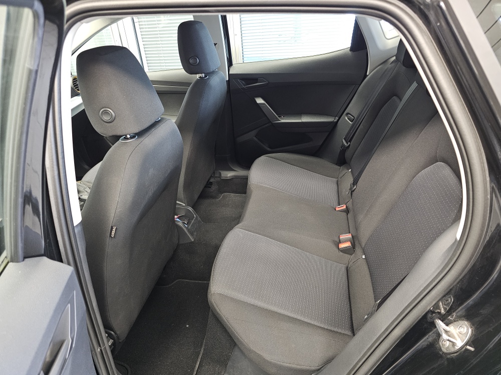 Seat Ibiza  bei Hoffmann Automobile in Wolfsburg kaufen und sofort mitnehmen - Bild 4