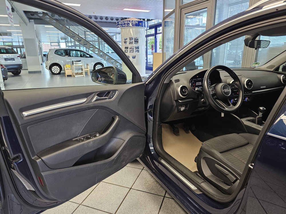 Audi A3 Sportback  bei Hoffmann Automobile in Wolfsburg kaufen und sofort mitnehmen - Bild 19