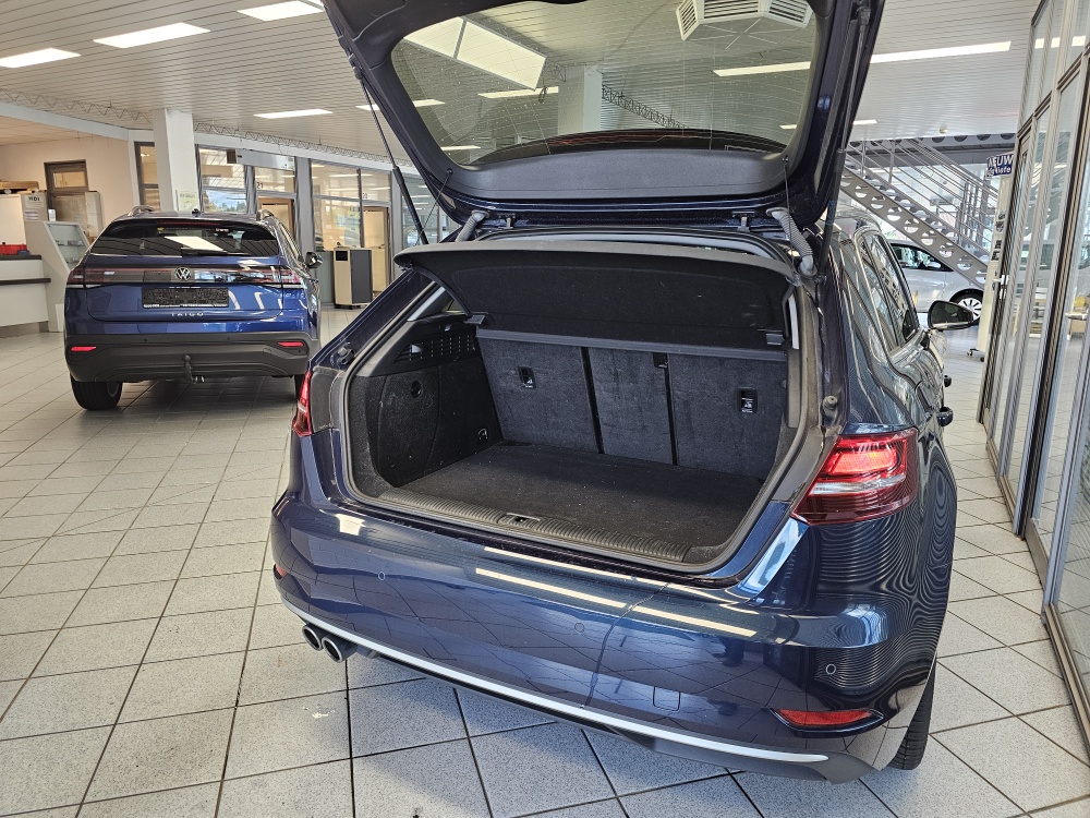 Audi A3 Sportback  bei Hoffmann Automobile in Wolfsburg kaufen und sofort mitnehmen - Bild 2