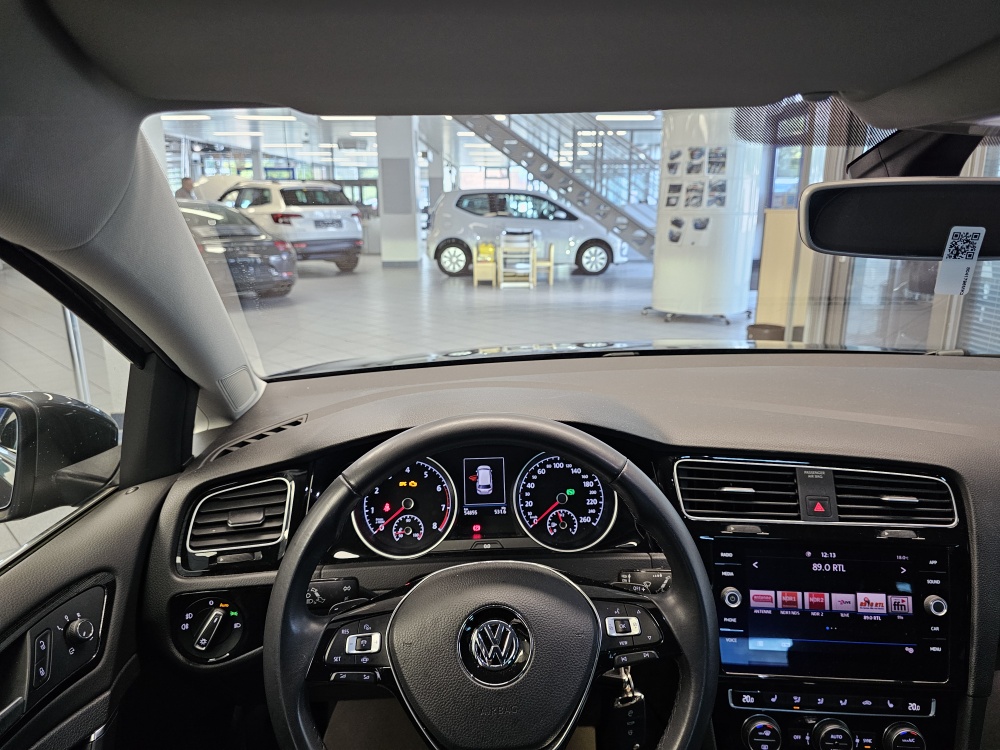 VW Golf Variant  bei Hoffmann Automobile in Wolfsburg kaufen und sofort mitnehmen - Bild 15