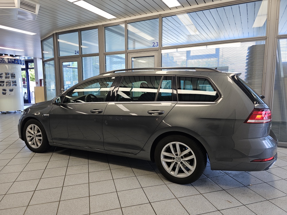 VW Golf Variant  bei Hoffmann Automobile in Wolfsburg kaufen und sofort mitnehmen - Bild 20