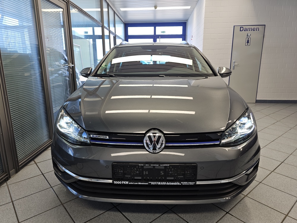 VW Golf Variant  bei Hoffmann Automobile in Wolfsburg kaufen und sofort mitnehmen - Bild 22