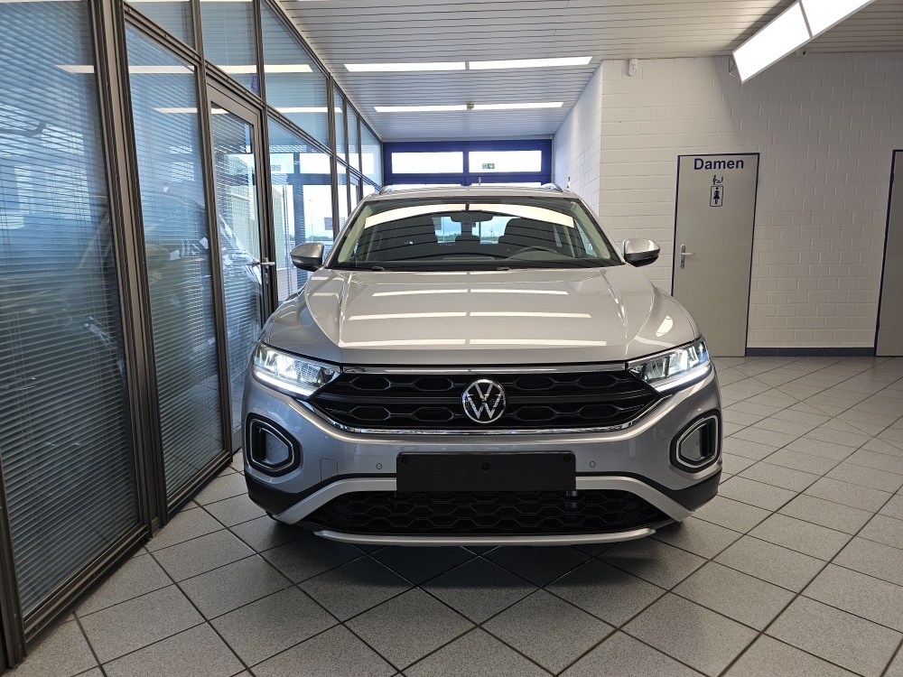 VW T-Roc  bei Hoffmann Automobile in Wolfsburg kaufen und sofort mitnehmen - Bild 22