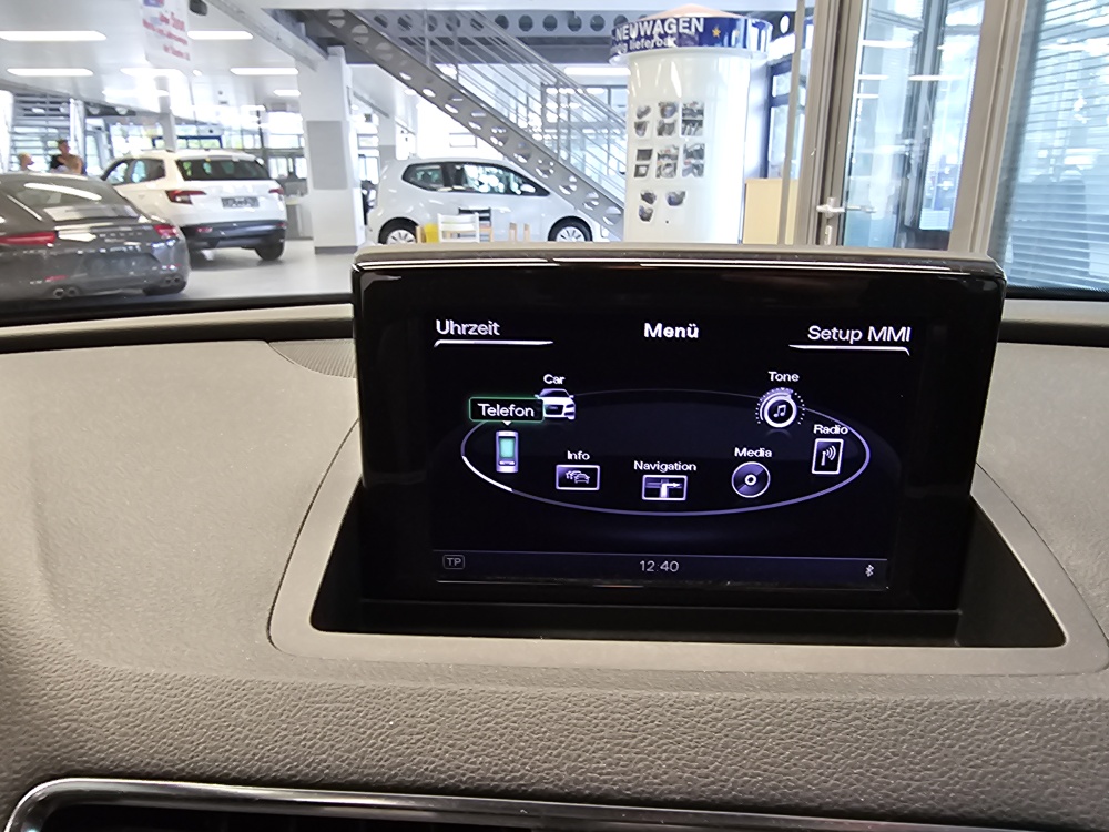 Audi Q3  bei Hoffmann Automobile in Wolfsburg kaufen und sofort mitnehmen - Bild 12