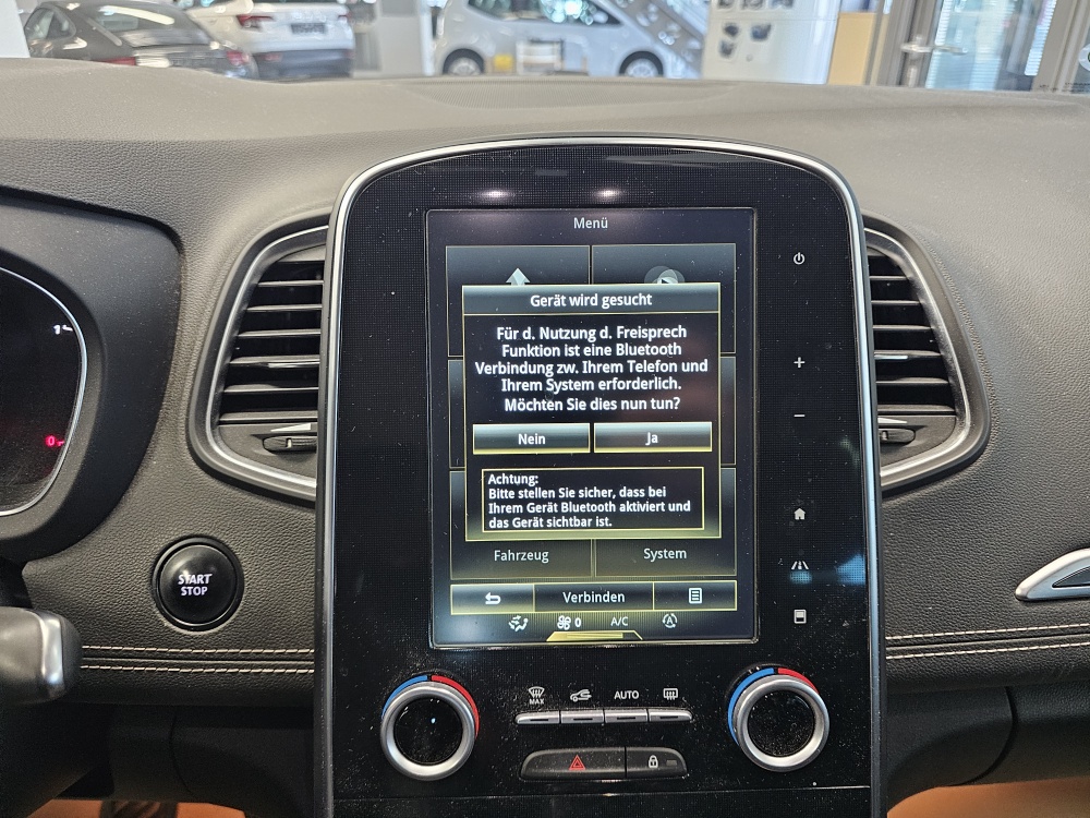 Renault Scenic  bei Hoffmann Automobile in Wolfsburg kaufen und sofort mitnehmen - Bild 14