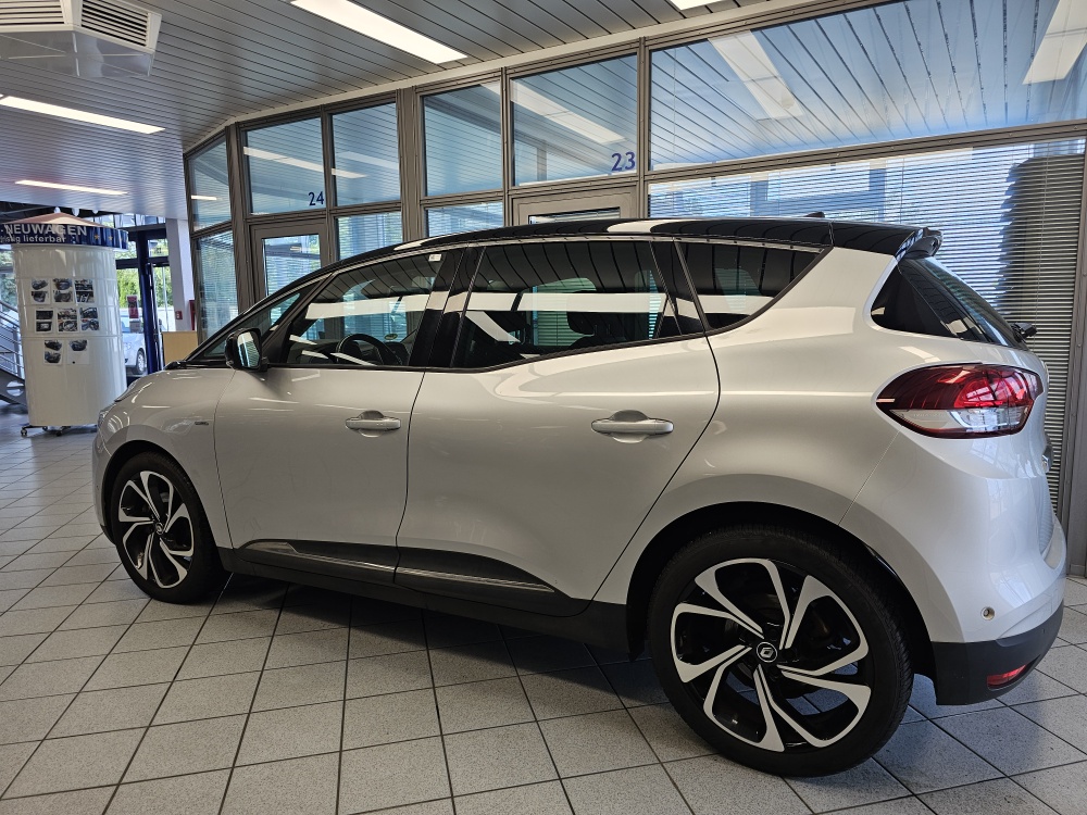 Renault Scenic  bei Hoffmann Automobile in Wolfsburg kaufen und sofort mitnehmen - Bild 24