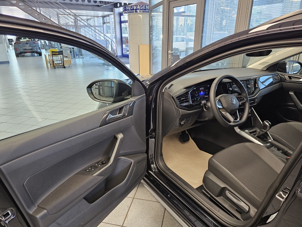 VW Taigo bei Hoffmann Automobile in Wolfsburg kaufen und sofort mitnehmen - Bild 23