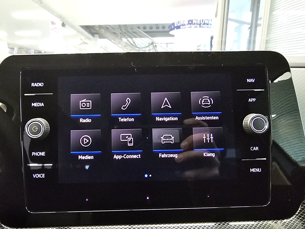 VW T-Cross  bei Hoffmann Automobile in Wolfsburg kaufen und sofort mitnehmen - Bild 10