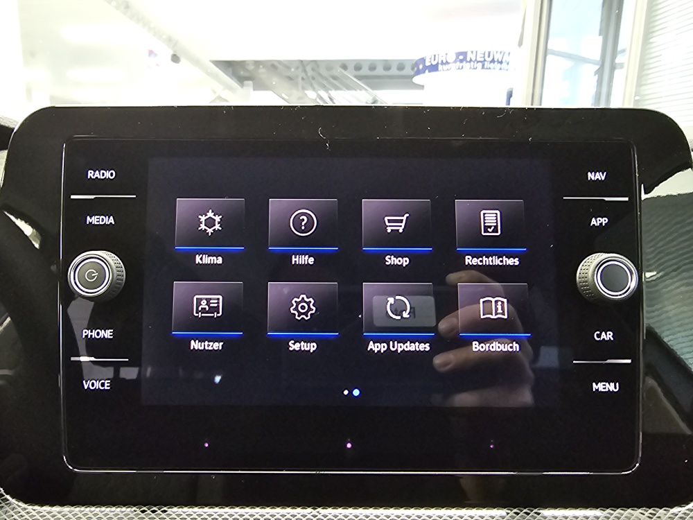 VW T-Cross  bei Hoffmann Automobile in Wolfsburg kaufen und sofort mitnehmen - Bild 11