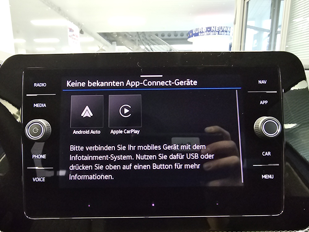 VW T-Cross  bei Hoffmann Automobile in Wolfsburg kaufen und sofort mitnehmen - Bild 15