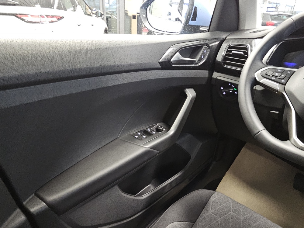 VW T-Cross  bei Hoffmann Automobile in Wolfsburg kaufen und sofort mitnehmen - Bild 20