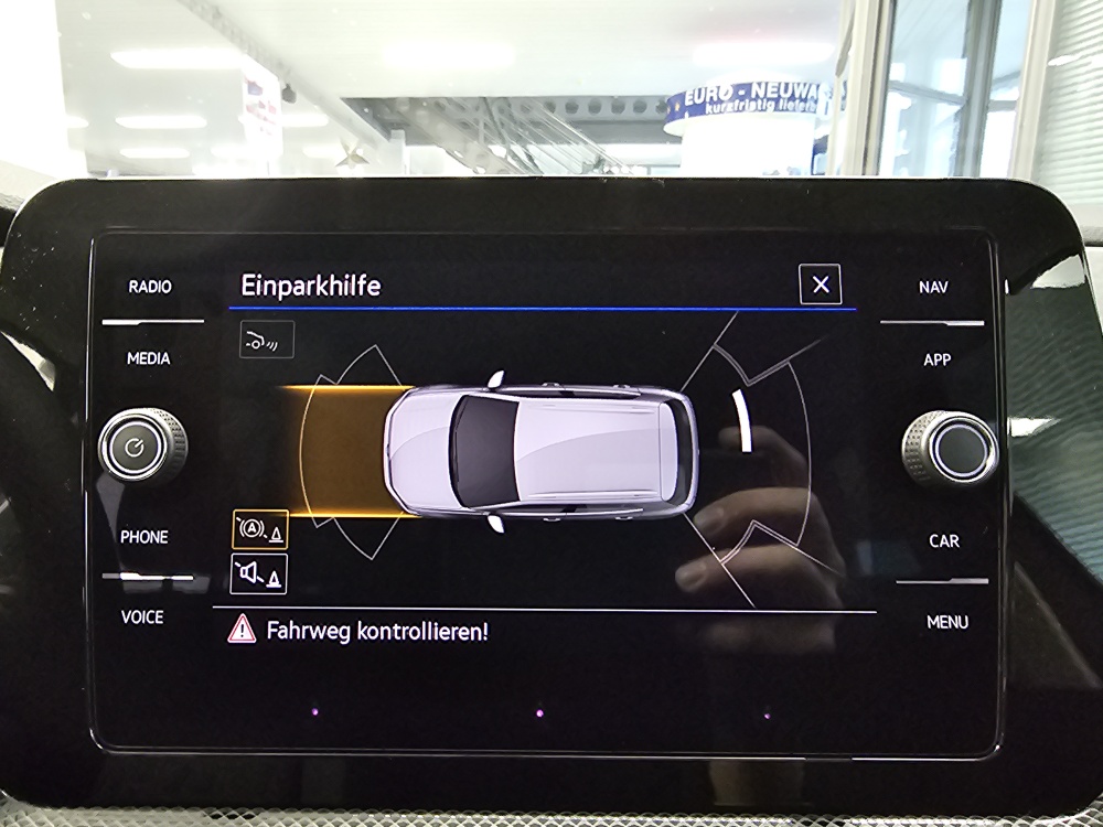 VW T-Cross  bei Hoffmann Automobile in Wolfsburg kaufen und sofort mitnehmen - Bild 16
