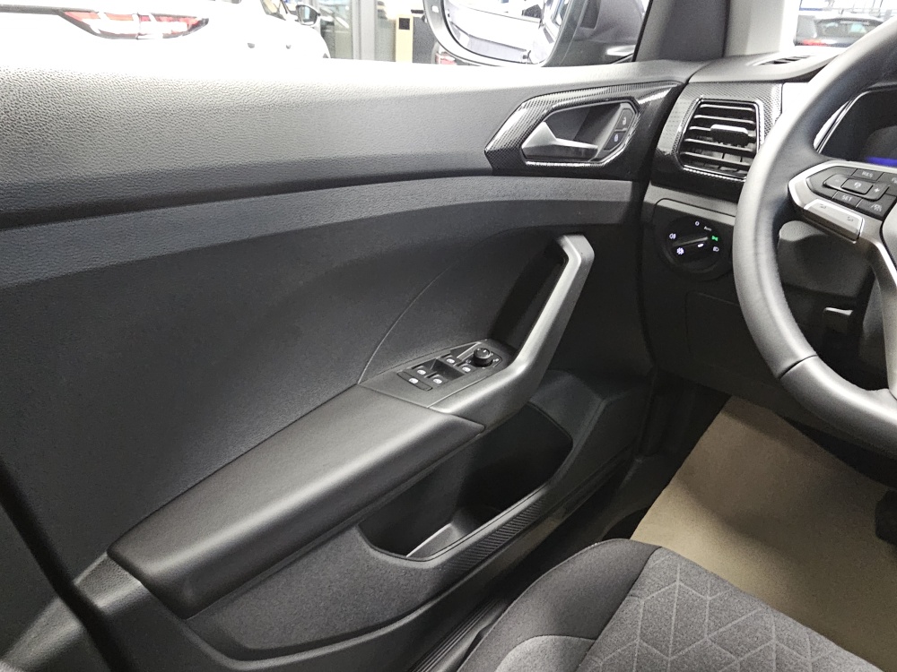 VW T-Cross  bei Hoffmann Automobile in Wolfsburg kaufen und sofort mitnehmen - Bild 20