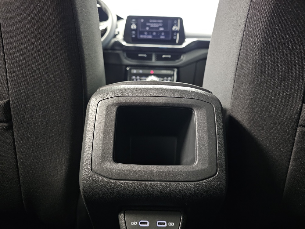 VW T-Cross  bei Hoffmann Automobile in Wolfsburg kaufen und sofort mitnehmen - Bild 6