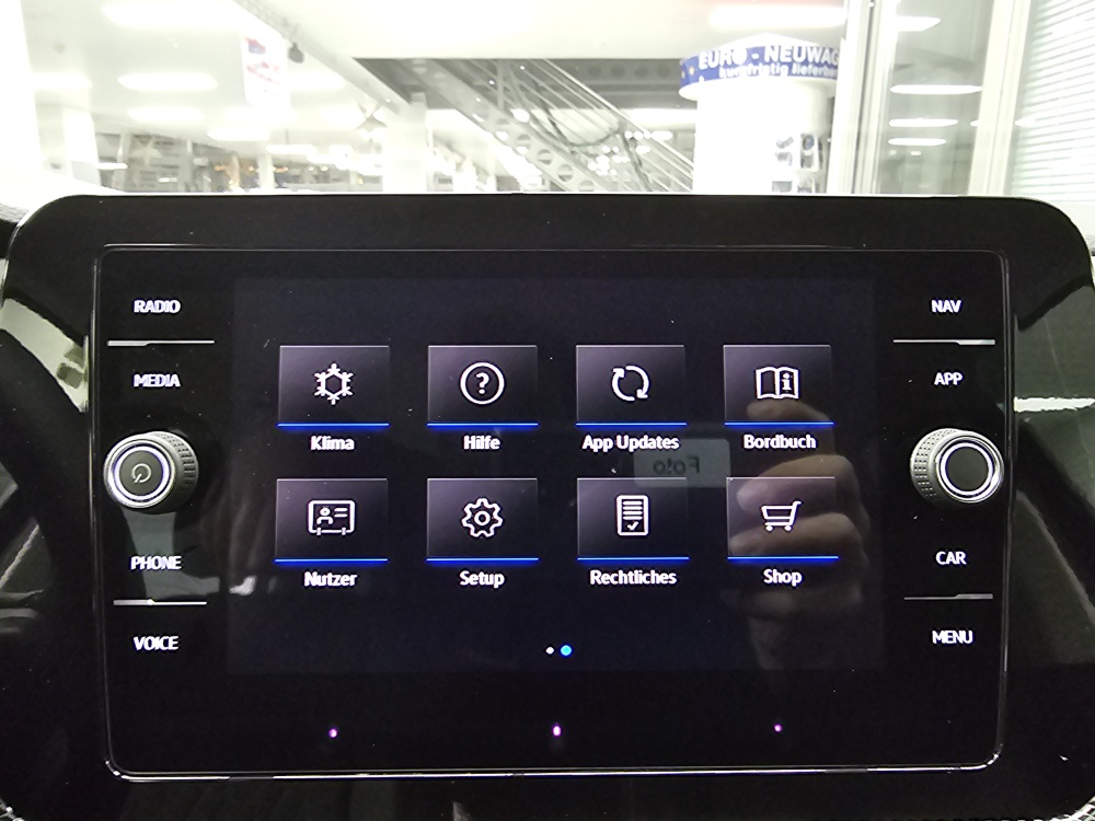 VW T-Cross  bei Hoffmann Automobile in Wolfsburg kaufen und sofort mitnehmen - Bild 10