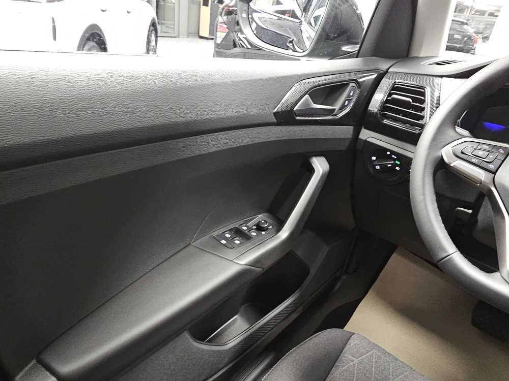 VW T-Cross  bei Hoffmann Automobile in Wolfsburg kaufen und sofort mitnehmen - Bild 19