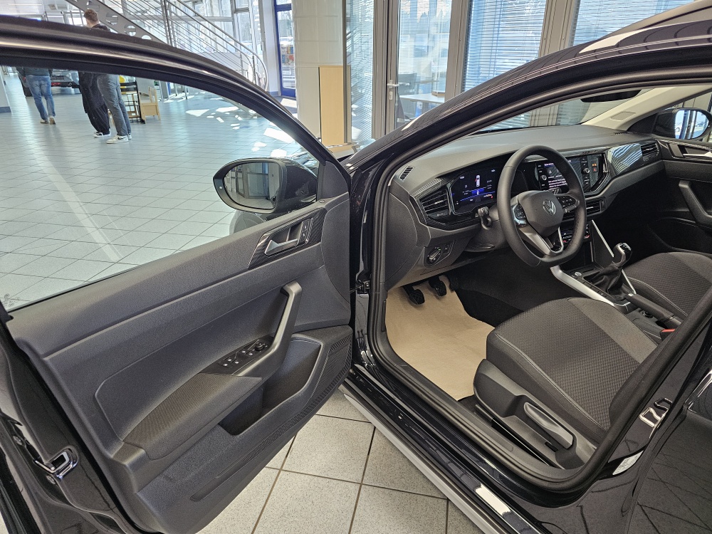 VW Taigo bei Hoffmann Automobile in Wolfsburg kaufen und sofort mitnehmen - Bild 23