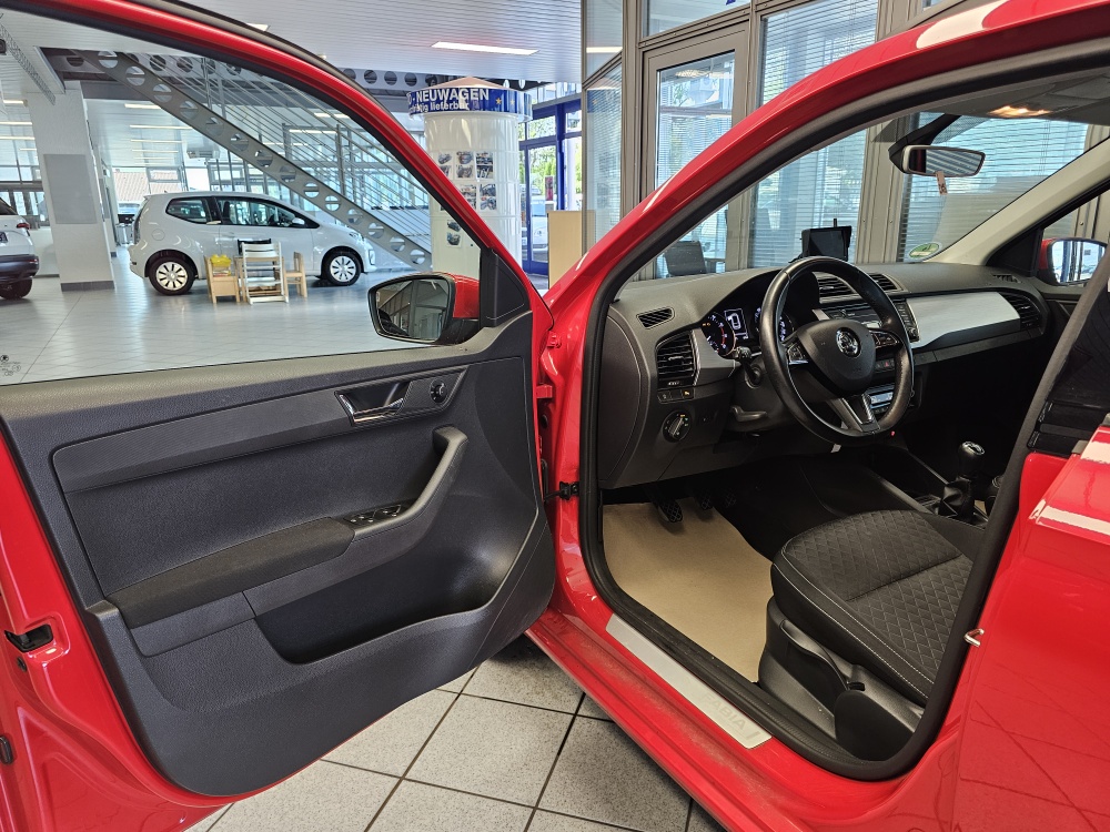 Skoda Fabia Combi  bei Hoffmann Automobile in Wolfsburg kaufen und sofort mitnehmen - Bild 22