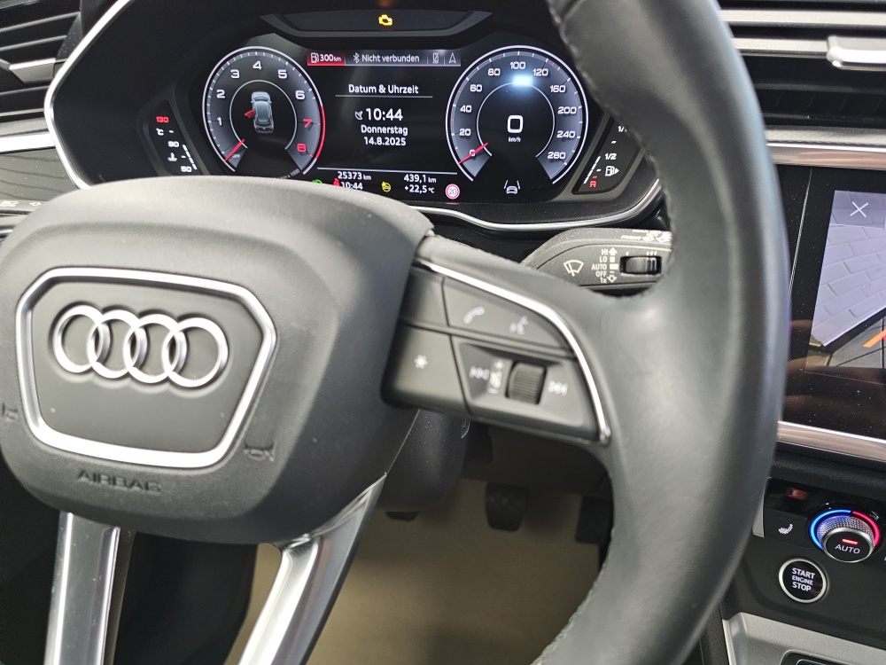Audi Q3  bei Hoffmann Automobile in Wolfsburg kaufen und sofort mitnehmen - Bild 18
