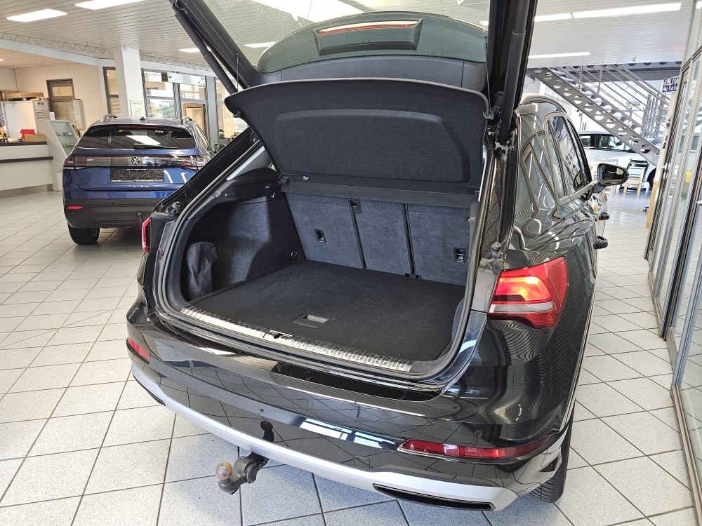 Audi Q3  bei Hoffmann Automobile in Wolfsburg kaufen und sofort mitnehmen - Bild 2