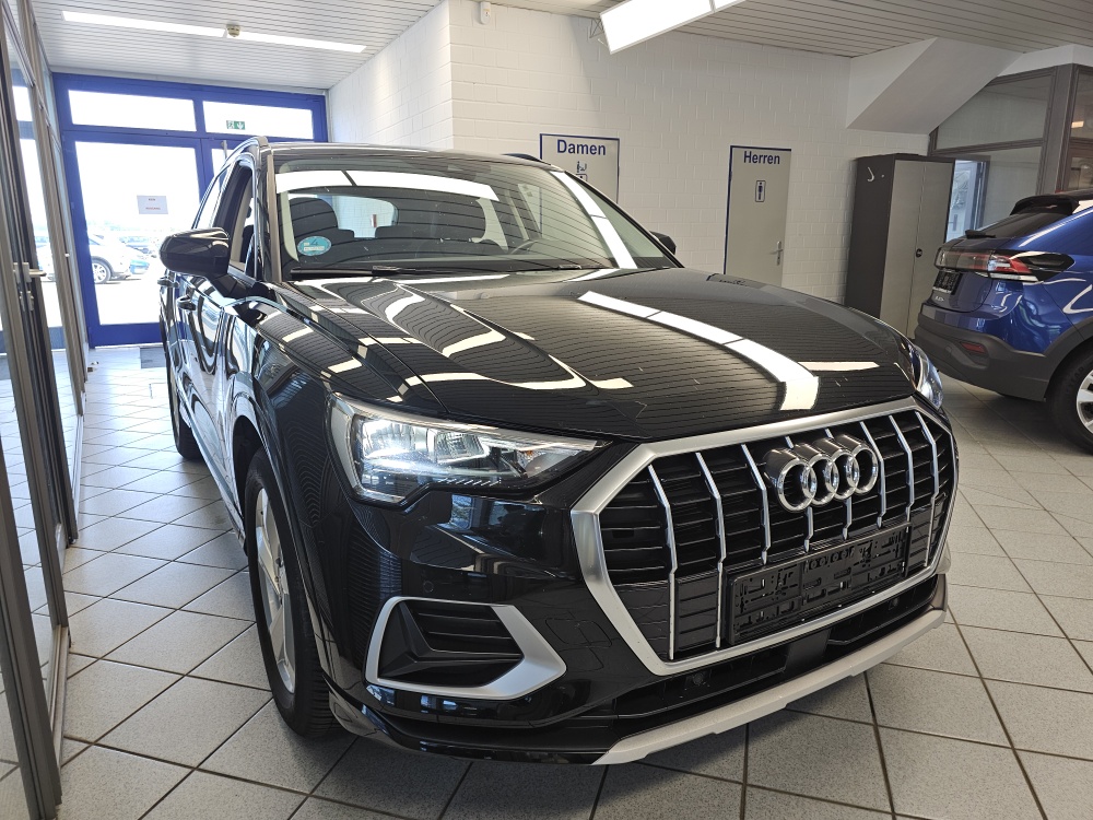 Audi Q3  bei Hoffmann Automobile in Wolfsburg kaufen und sofort mitnehmen - Bild 28