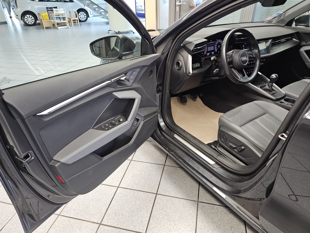 Audi A3 Sportback  bei Hoffmann Automobile in Wolfsburg kaufen und sofort mitnehmen - Bild 25