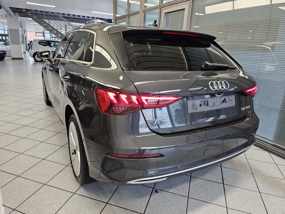 Audi A3 Sportback  bei Hoffmann Automobile in Wolfsburg kaufen und sofort mitnehmen - Bild 4