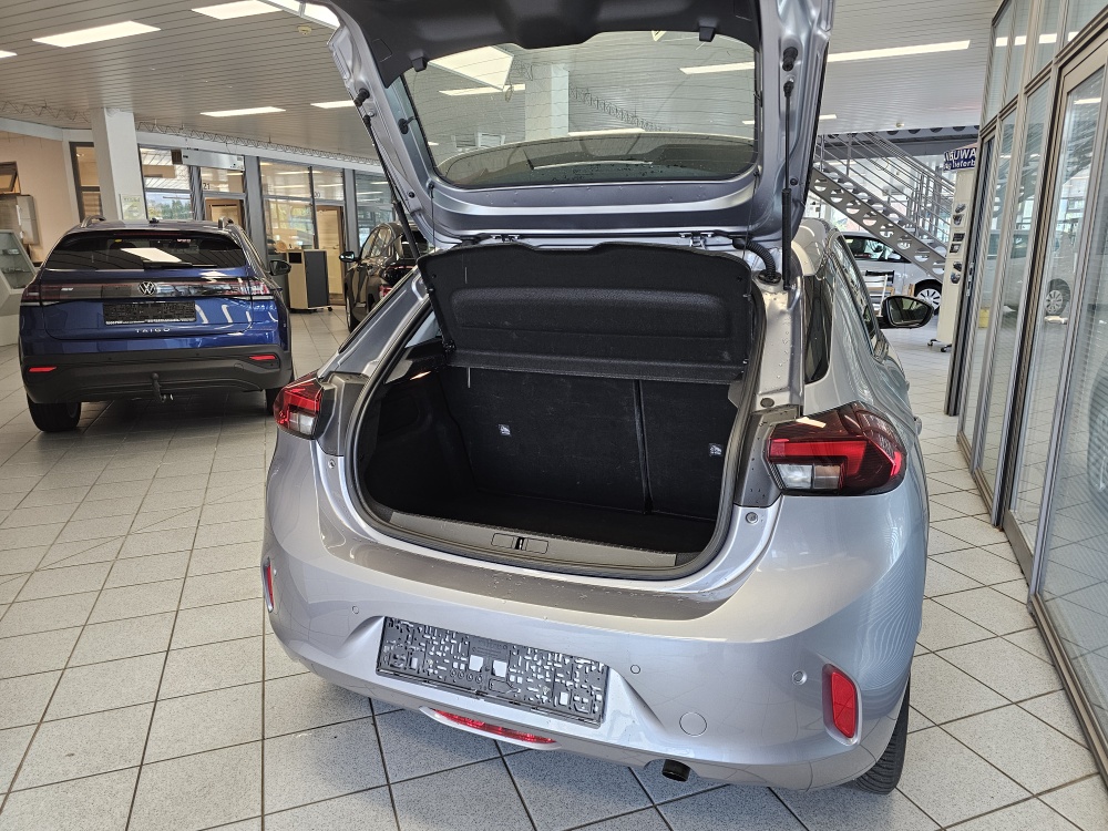 Opel Corsa  bei Hoffmann Automobile in Wolfsburg kaufen und sofort mitnehmen - Bild 2