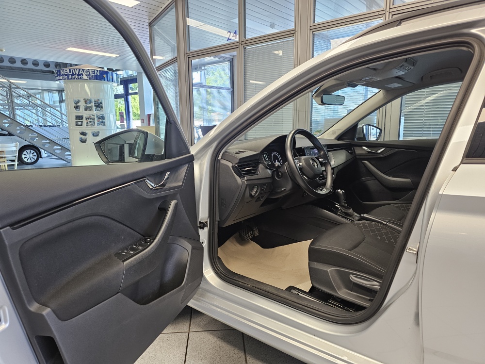 Skoda Kamiq  bei Hoffmann Automobile in Wolfsburg kaufen und sofort mitnehmen - Bild 15