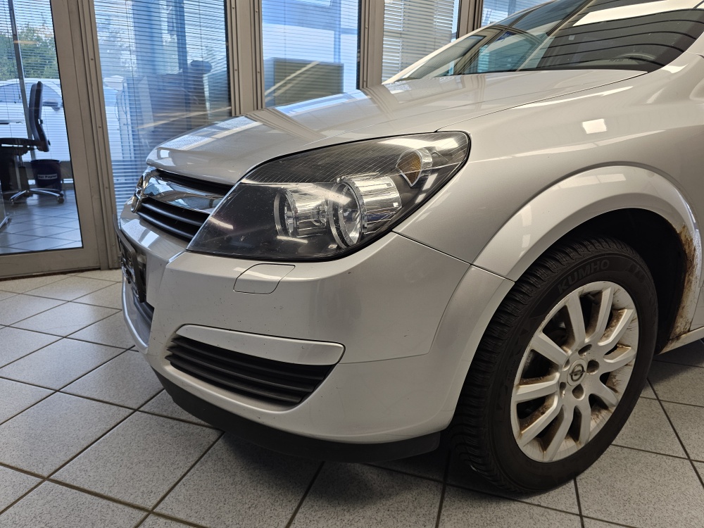 Opel Astra Caravan  bei Hoffmann Automobile in Wolfsburg kaufen und sofort mitnehmen - Bild 13