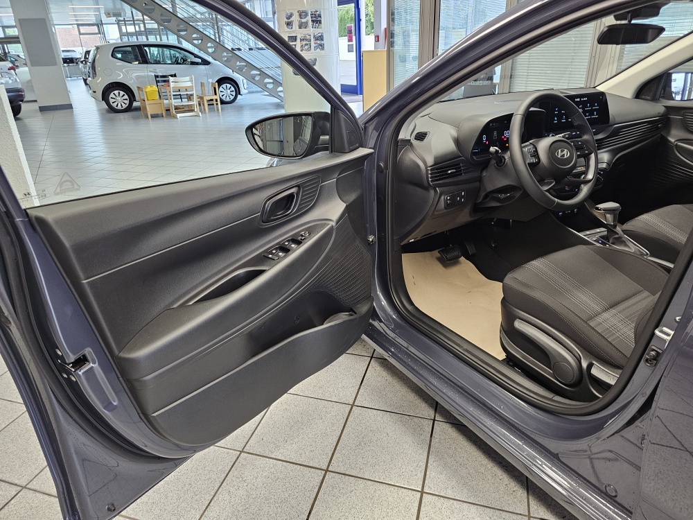Hyundai i20  bei Hoffmann Automobile in Wolfsburg kaufen und sofort mitnehmen - Bild 24