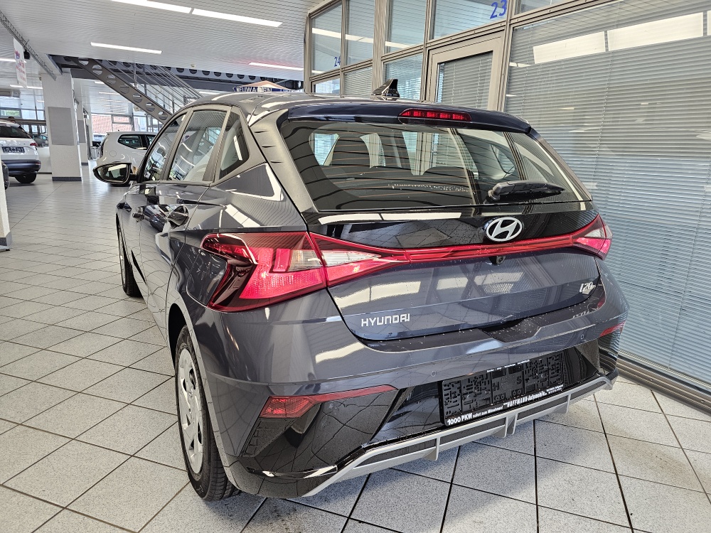Hyundai i20  bei Hoffmann Automobile in Wolfsburg kaufen und sofort mitnehmen - Bild 3