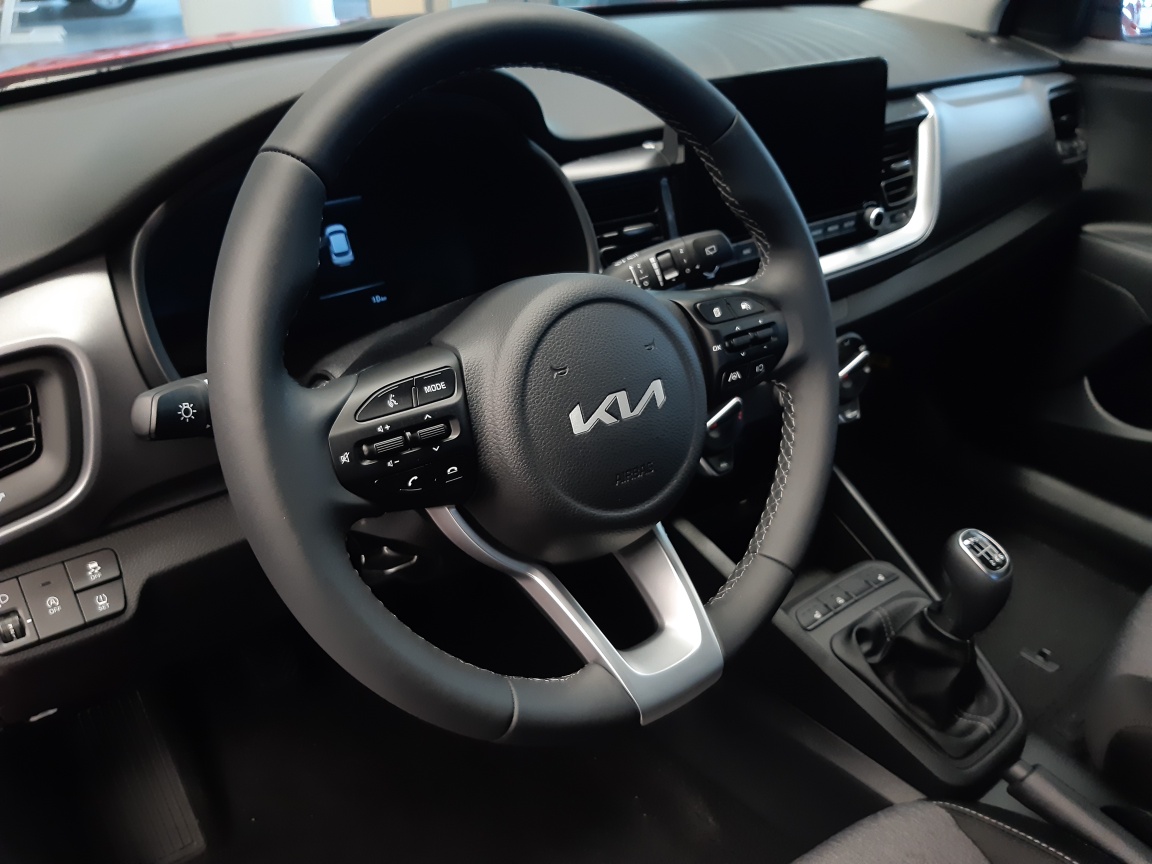 Kia Stonic  bei Hoffmann Automobile in Wolfsburg kaufen und sofort mitnehmen - Bild 11