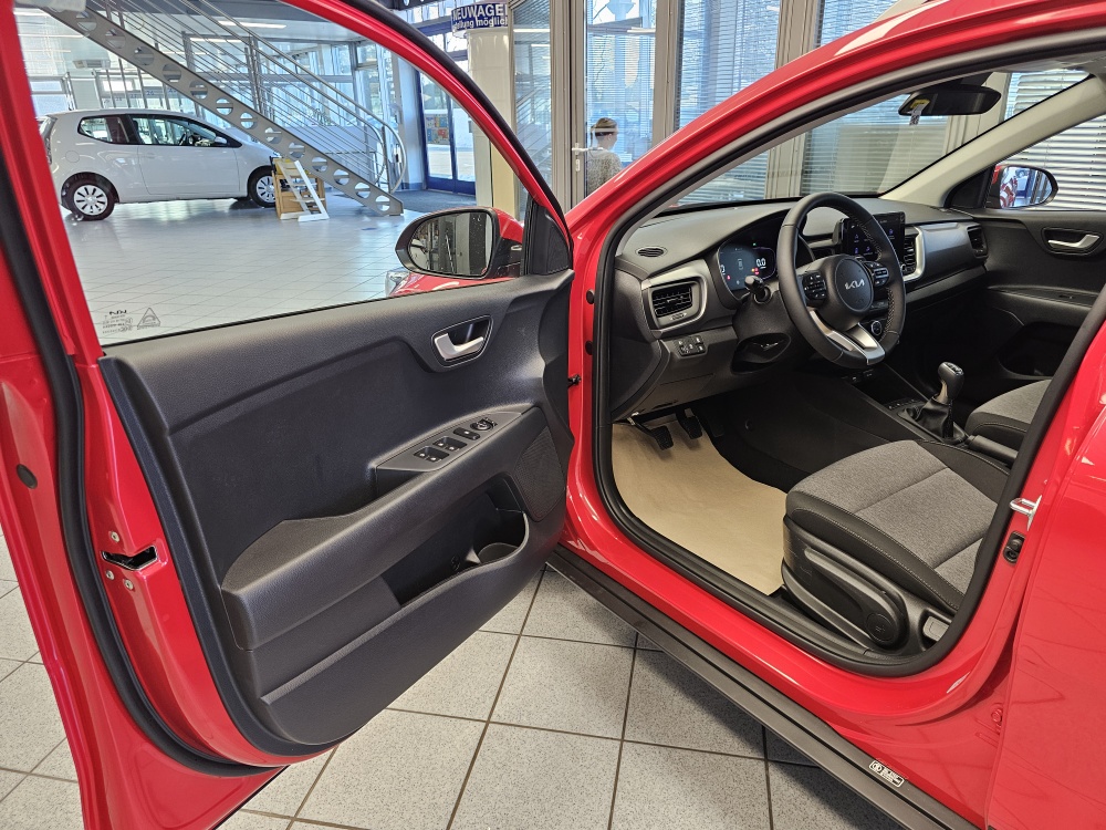 Kia Stonic bei Hoffmann Automobile in Wolfsburg kaufen und sofort mitnehmen - Bild 26