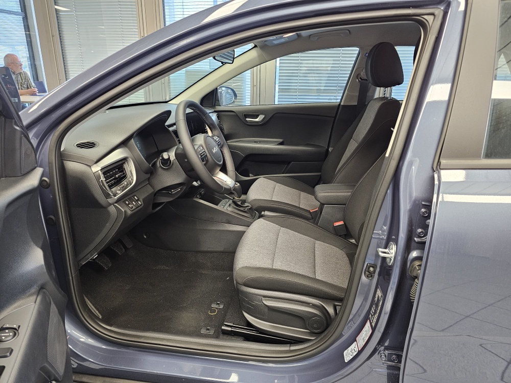 Kia Stonic  bei Hoffmann Automobile in Wolfsburg kaufen und sofort mitnehmen - Bild 9