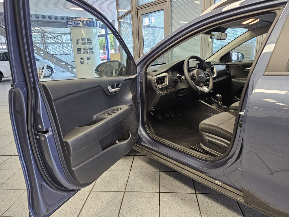 Kia Stonic bei Hoffmann Automobile in Wolfsburg kaufen und sofort mitnehmen - Bild 14
