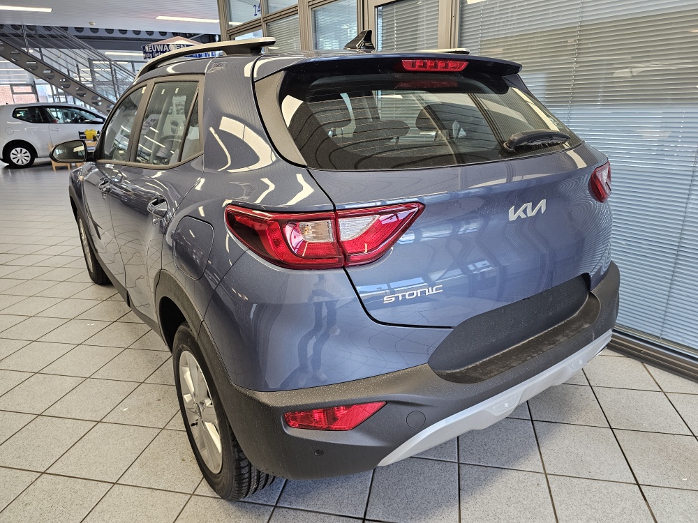 Kia Stonic bei Hoffmann Automobile in Wolfsburg kaufen und sofort mitnehmen - Bild 2