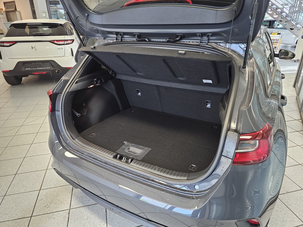 Kia Ceed  bei Hoffmann Automobile in Wolfsburg kaufen und sofort mitnehmen - Bild 4
