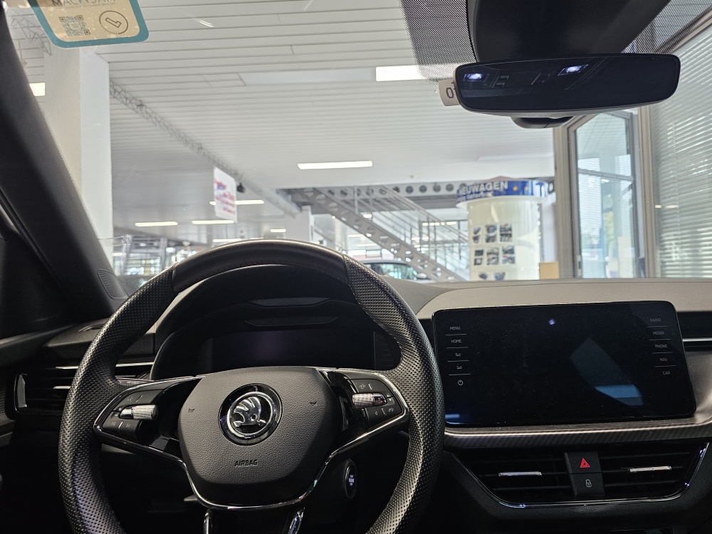 Skoda Kamiq  bei Hoffmann Automobile in Wolfsburg kaufen und sofort mitnehmen - Bild 12