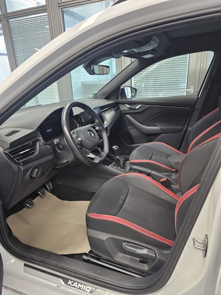 Skoda Kamiq  bei Hoffmann Automobile in Wolfsburg kaufen und sofort mitnehmen - Bild 13