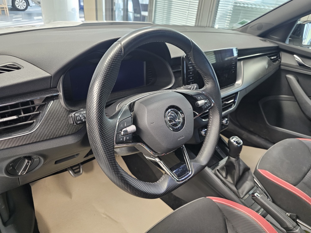 Skoda Kamiq  bei Hoffmann Automobile in Wolfsburg kaufen und sofort mitnehmen - Bild 14
