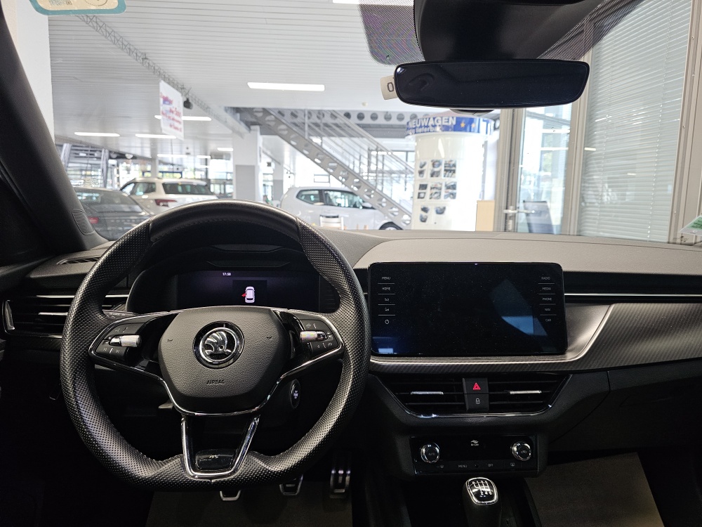 Skoda Kamiq  bei Hoffmann Automobile in Wolfsburg kaufen und sofort mitnehmen - Bild 4