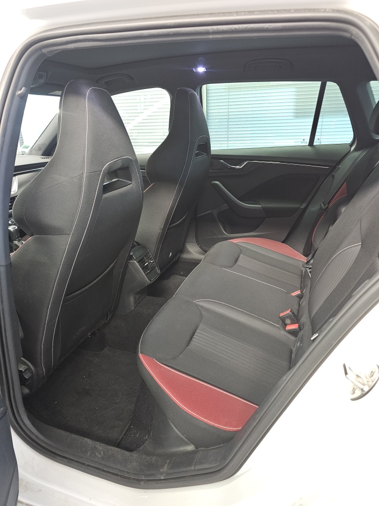 Skoda Kamiq  bei Hoffmann Automobile in Wolfsburg kaufen und sofort mitnehmen - Bild 7