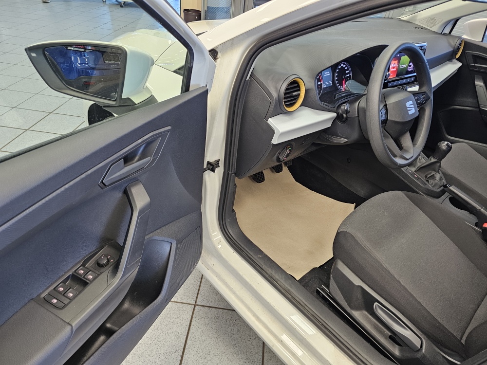 Seat Ibiza  bei Hoffmann Automobile in Wolfsburg kaufen und sofort mitnehmen - Bild 18