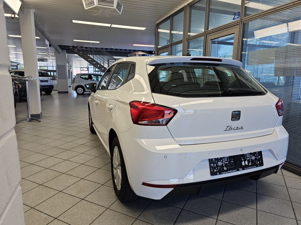 Seat Ibiza  bei Hoffmann Automobile in Wolfsburg kaufen und sofort mitnehmen - Bild 3