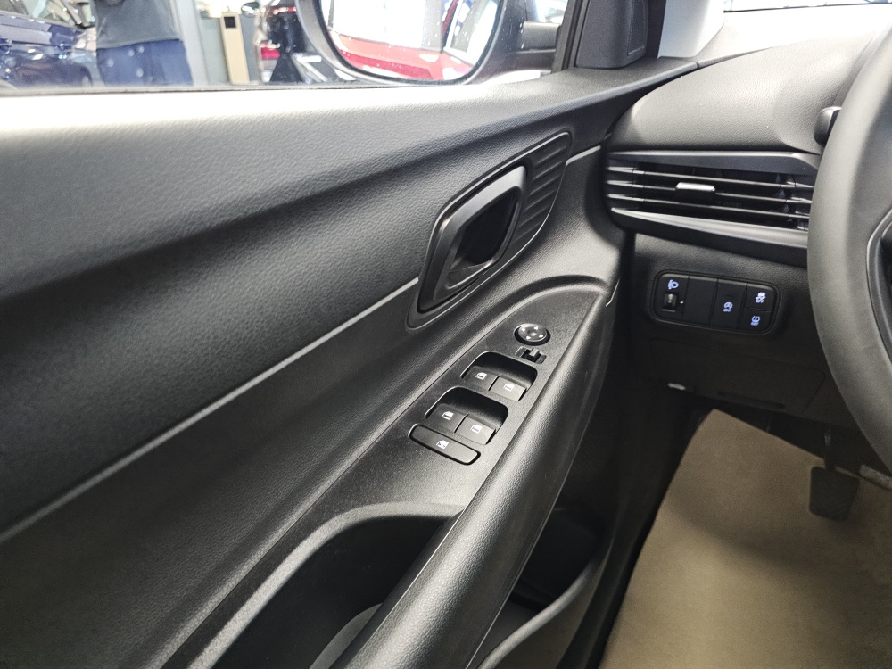 Hyundai i20  bei Hoffmann Automobile in Wolfsburg kaufen und sofort mitnehmen - Bild 14