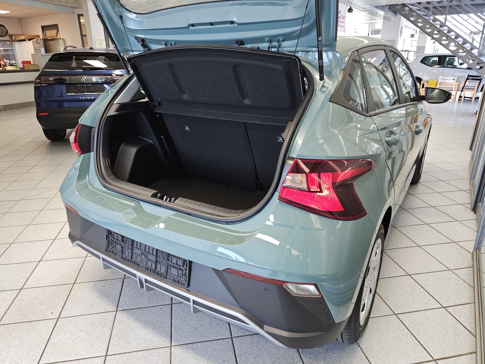 Hyundai i20  bei Hoffmann Automobile in Wolfsburg kaufen und sofort mitnehmen - Bild 2