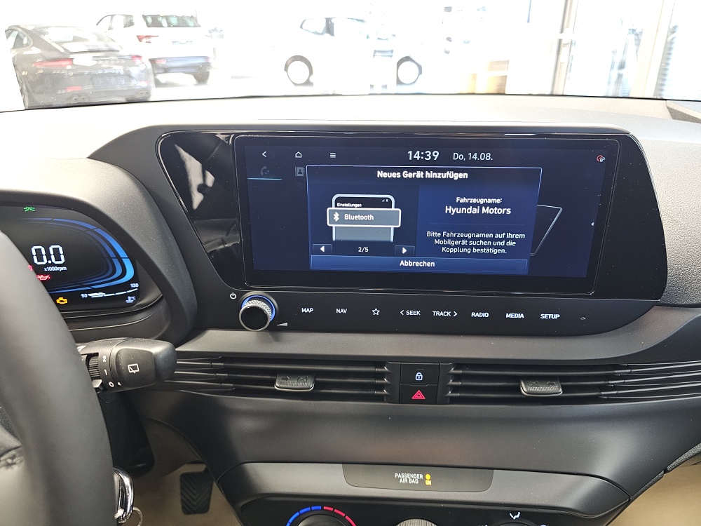 Hyundai i20  bei Hoffmann Automobile in Wolfsburg kaufen und sofort mitnehmen - Bild 9