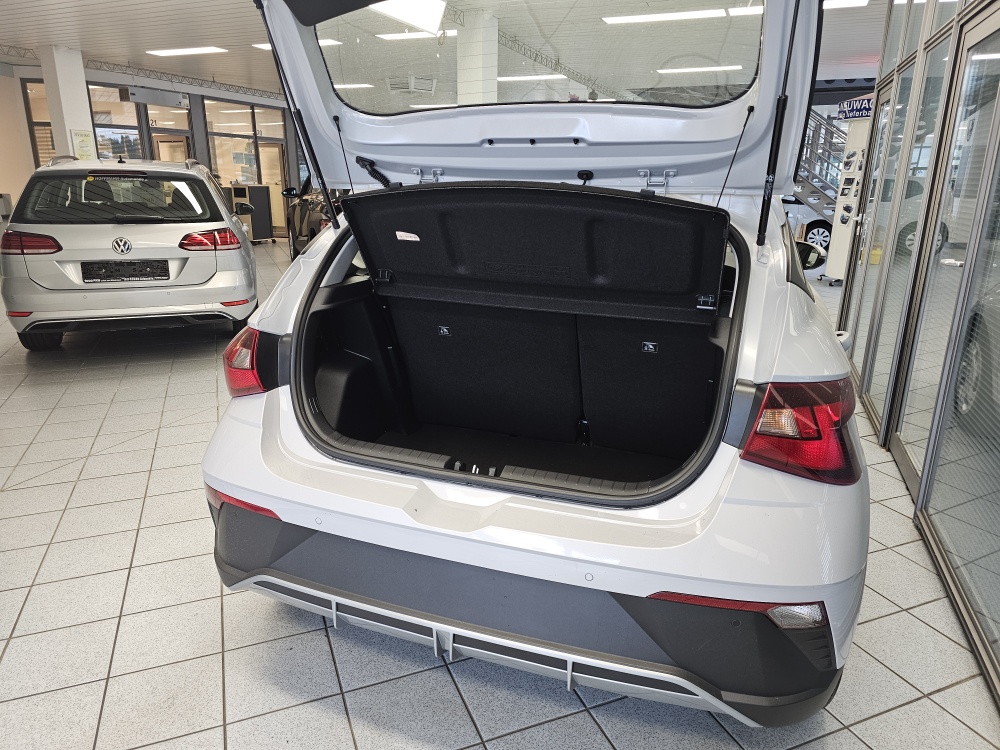 Hyundai i20  bei Hoffmann Automobile in Wolfsburg kaufen und sofort mitnehmen - Bild 2